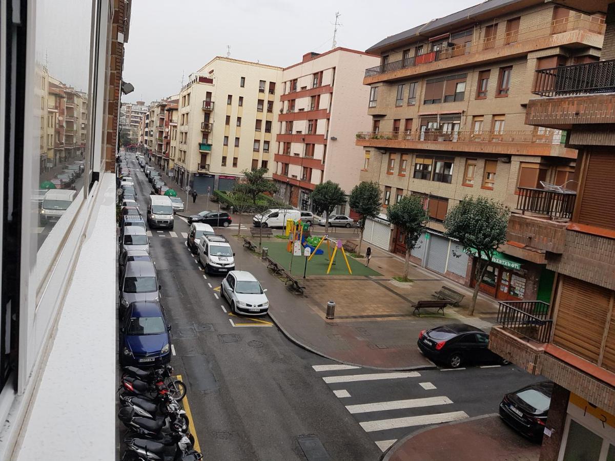 Apartamento Costa Vasca Las Arenas Getxo Extérieur photo