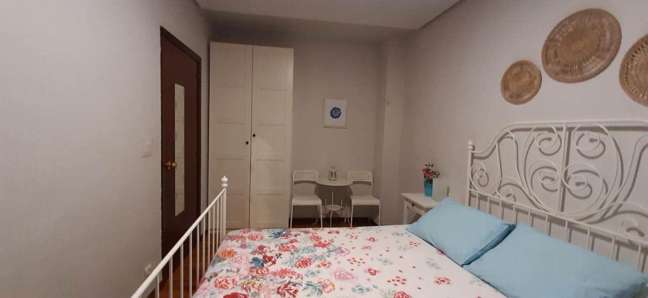 Apartamento Costa Vasca Las Arenas Getxo Extérieur photo