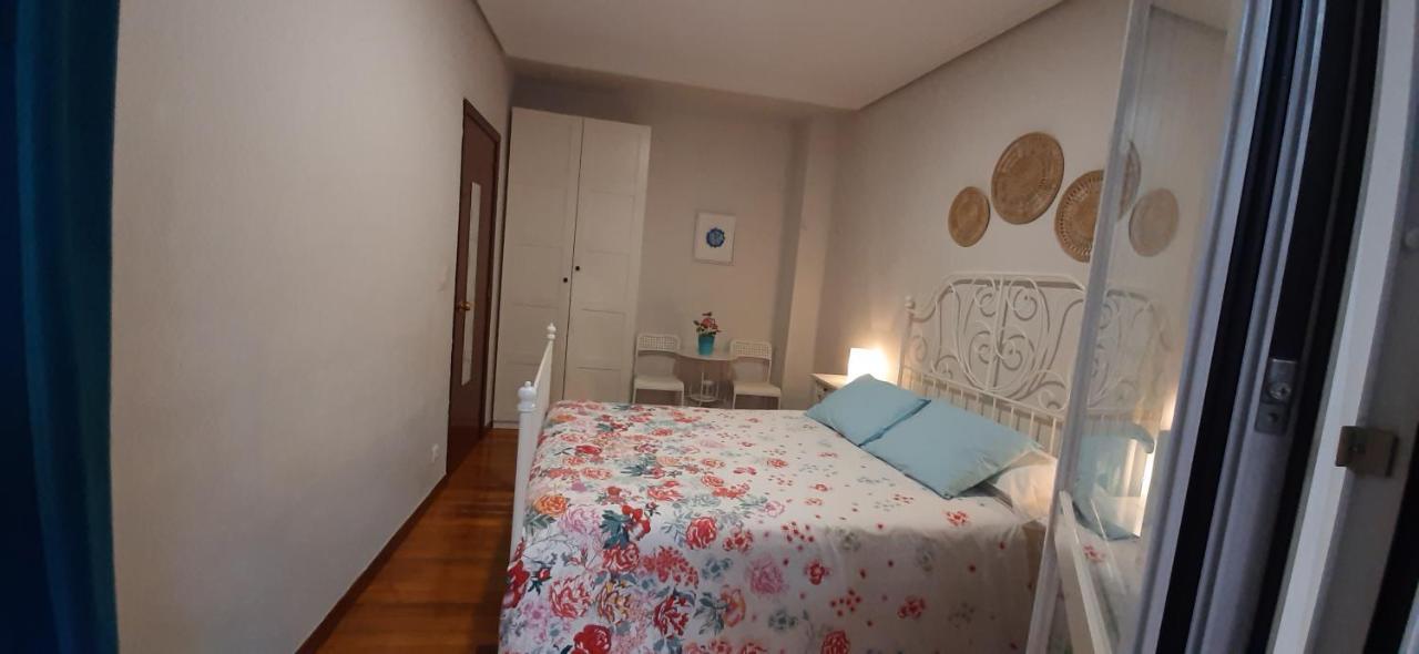 Apartamento Costa Vasca Las Arenas Getxo Extérieur photo