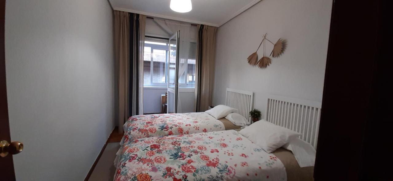 Apartamento Costa Vasca Las Arenas Getxo Extérieur photo